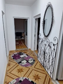 Casa de vanzare 3 camere Cantemir