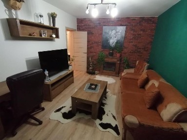 Exclusiv!Apartament 2 camere, loc parcare, et.2, Bucium-Visan,350 euro