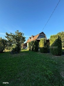 Casa in Alunis, 10.000 mp de teren, cu vie si livada, vedere panoramic