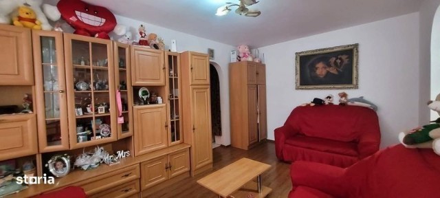 Apartament 2 camere in Onesti, zona de sus, et 2.