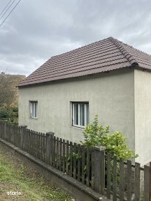 Casa in Nicolae Balcescu, Varadia de Mures, Arad