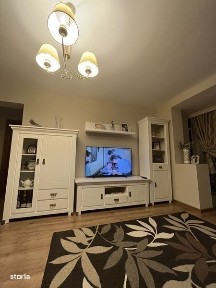 Apartament 3 camere in zona centrala