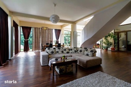 Villa deosebita, 5 camere, 400mp, cartierul Horgosa