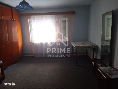 Apartament 3 camere, 63mp, zona Dallas Aiud