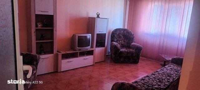 Inchiriez ap.2 camere mobilat