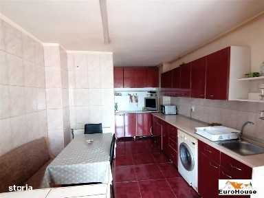 Închiriez apartament 2 camere decomandate str iuliu Maniu Centru Alba