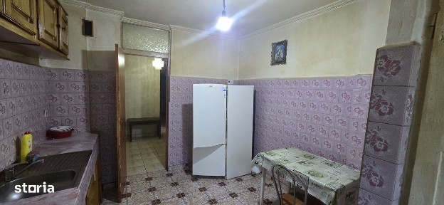 3 cam Gavana3, et 3/4, 75mp, 100000euro