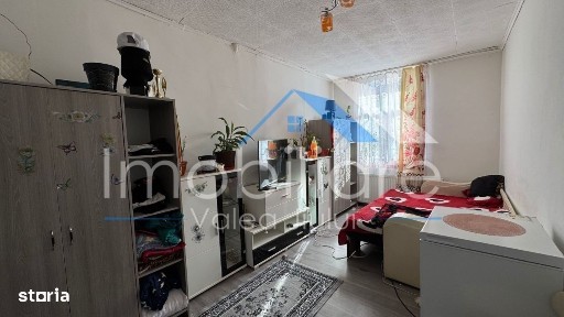 Apartament 3 camere, Vulcan, str. Nicolae Titulescu