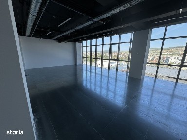 Spatii birouri multiple, 37-515 mp, taietura turcului