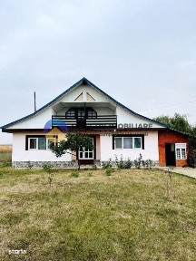 Casa SLOBOZIA langa orasul ROZNOV