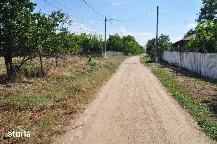 Teren si locuinta Comuna Ciulnița, Județ Ialomița