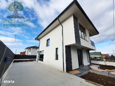 VILA LUX 4 camere, 2 bai, SU 120mp, ST 450mp, CANALIZARE, Bucium-Visan