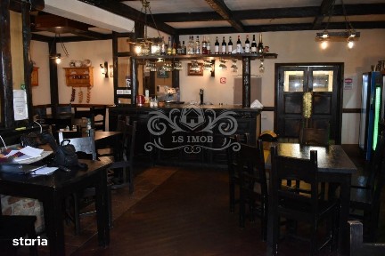 Pensiune superba cu restaurant de vanzare in Moieciu