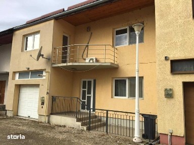 Proprietar inchiriez duplex,pretabil sediu firma, locuinta familiala