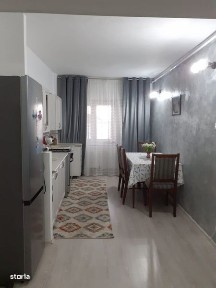Vand apartament cu 2 camere, decomandat