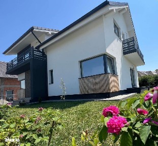 Casă de Vânzare în Cristian, Sibiu - 5 Camere, 2 Terase, Teren 486