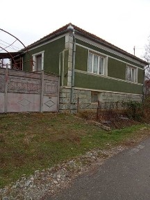 Casa la tara cu panorama