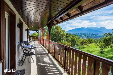 Vilă 340 mp Bran | Teren 5500 mp | 6 dormitoare cu băi proprii
