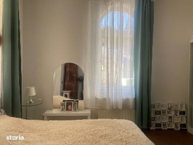 Apartament 3camere de vanzare Central in Predeal negociabil