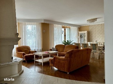 Vila de inchiriat, 465mp, zona Gruia