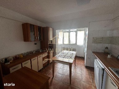 APARTAMENT 2 CAMERE PARTER VISOI