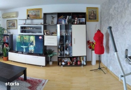 Apartament 3 camere decomandat 75mp