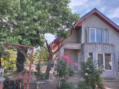 CASA DE VANZARE, P+M (2011) cu teren 1500mp DN2A