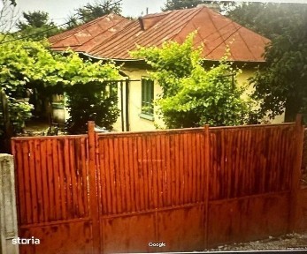 Casa + teren de vanzare