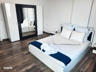 Proprietar, vand apartament cu 3 camere Mamaia Nord