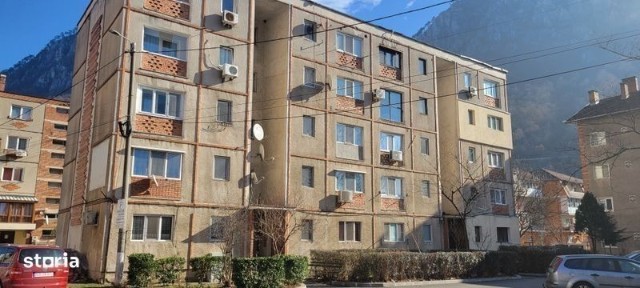 Vand Apartament 1 CAMERA IN Baile Herculane