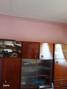 Apartament 3 camere etaj 3 str Aleea Rorunda