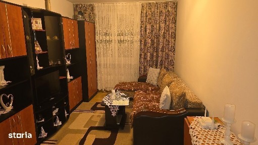 Vand apartament cu 2 camere in Deva, zona Dacia (Romanilor), etaj 2