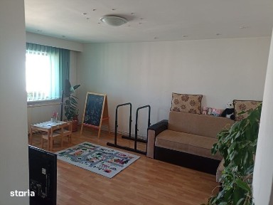 Apartament 4 camere zona Astra