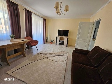 Apartament cu 2 camere, 55 mp, parcare, zona Florilor