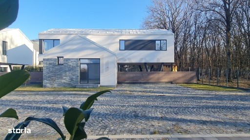 Strada Laguna Albastra, Corbeanca, Ilfov