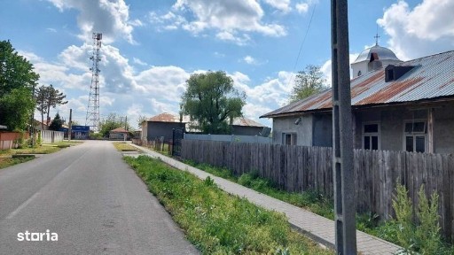 Teren+casa de vanzare