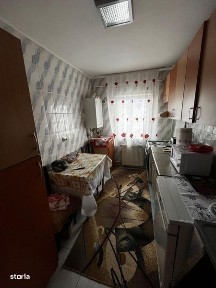 Apartament cu 3 camere zona mall
