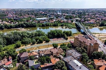 Casă pe Faleza Mureșului în rate la proprietar