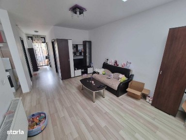 Apartament 2 camere de inchiriat. Pacurari. Alpha Bank
