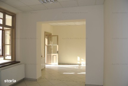 Central, Pitesti, Arges