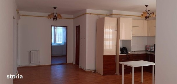 Vand apartament Reghin