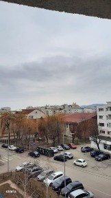 Vand apartament doua camere
