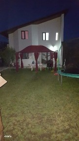 Casa de vanzare