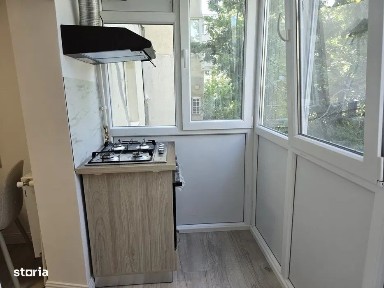 De inchiriat apartament 2 cam decomandate Faleza Nord