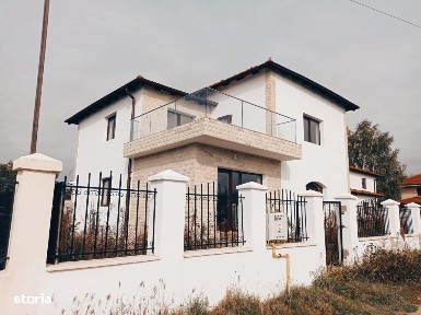 Casă / vilă Ștefănești / comuna Călinești, finisaje moderne !