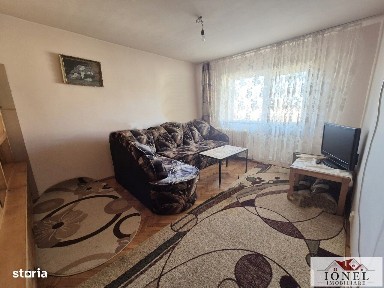 Apartament trei camere Cugir