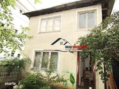 Ultracentral! Vanzare casa C1+C2+C3 - 44 mp in Targoviste - zona Pri