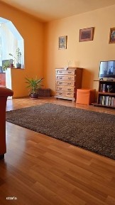 Vand ap.2 cam. aproape de Universitate, utilat, mobilat