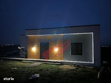 CASA 4 CAMERE PE PARTER ZONA SELGROS