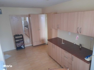 Vand apartament 2 camere (Targoviste)